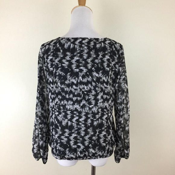 Vince Camuto black white print keyhole faux wrap blouse shirt top Women's XS - Picture 3 of 8
